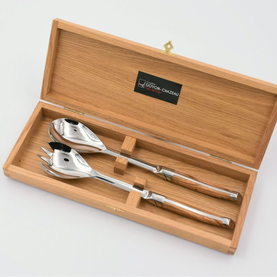 Salatbesteck "Prestige", 28 cm. Goyon-Chazeau, Griffe Olivenholz, glänzend, in Holzbox
