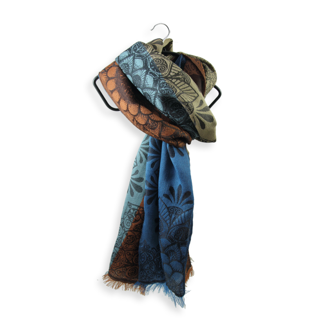 Seiden Merinoschal Damen. "Mood Blau/Beige", 190 x 60 cm. LA FABRIQUE d'écharpe, 75% Merino, 25% Seide