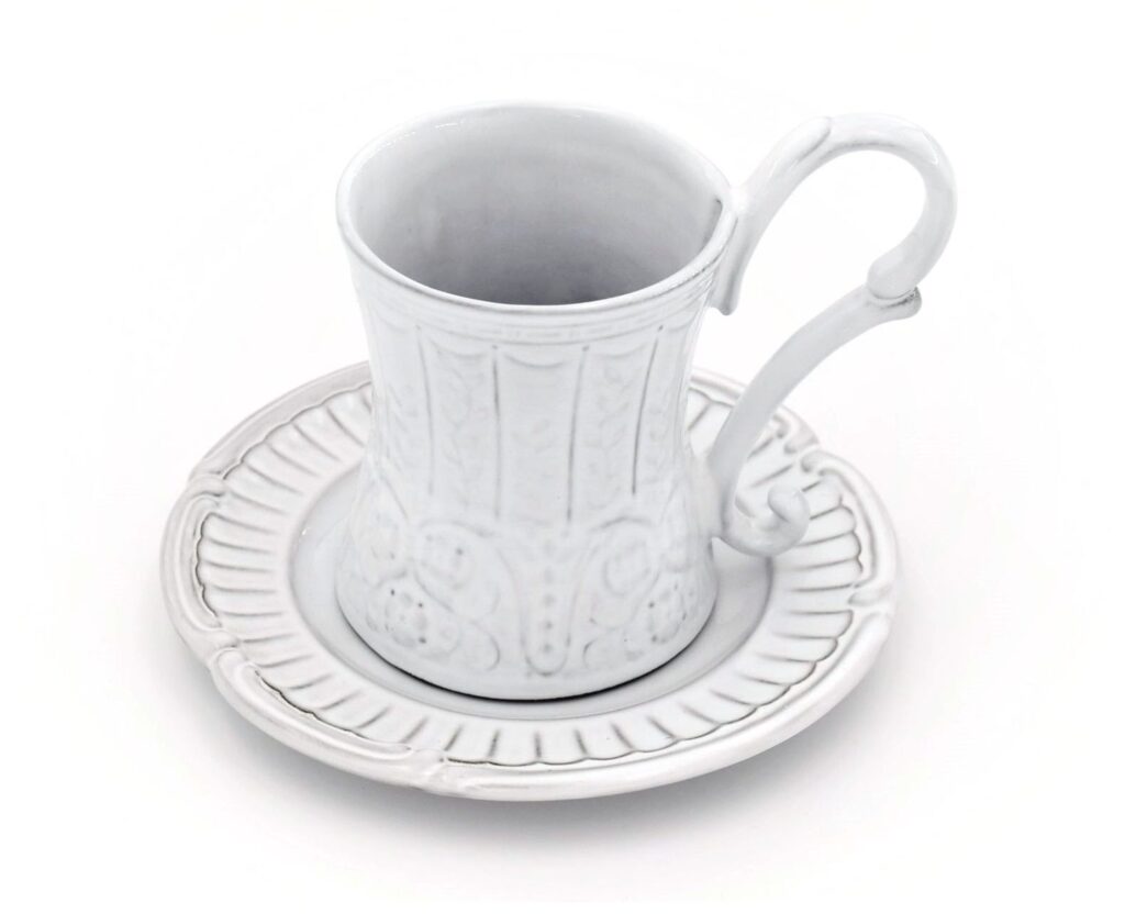Kaffeebecher "Berain", 40cl mit Untertasse. Weißes Geschirr Niderviller