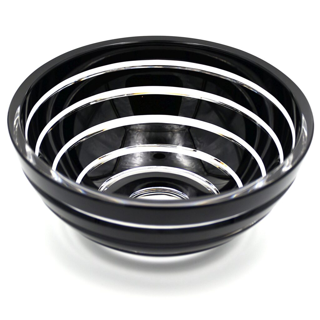 Kristallschale “Carlton Noir”, 26cm. Cristallerie de Montbronn, schwarzes Kristallglas