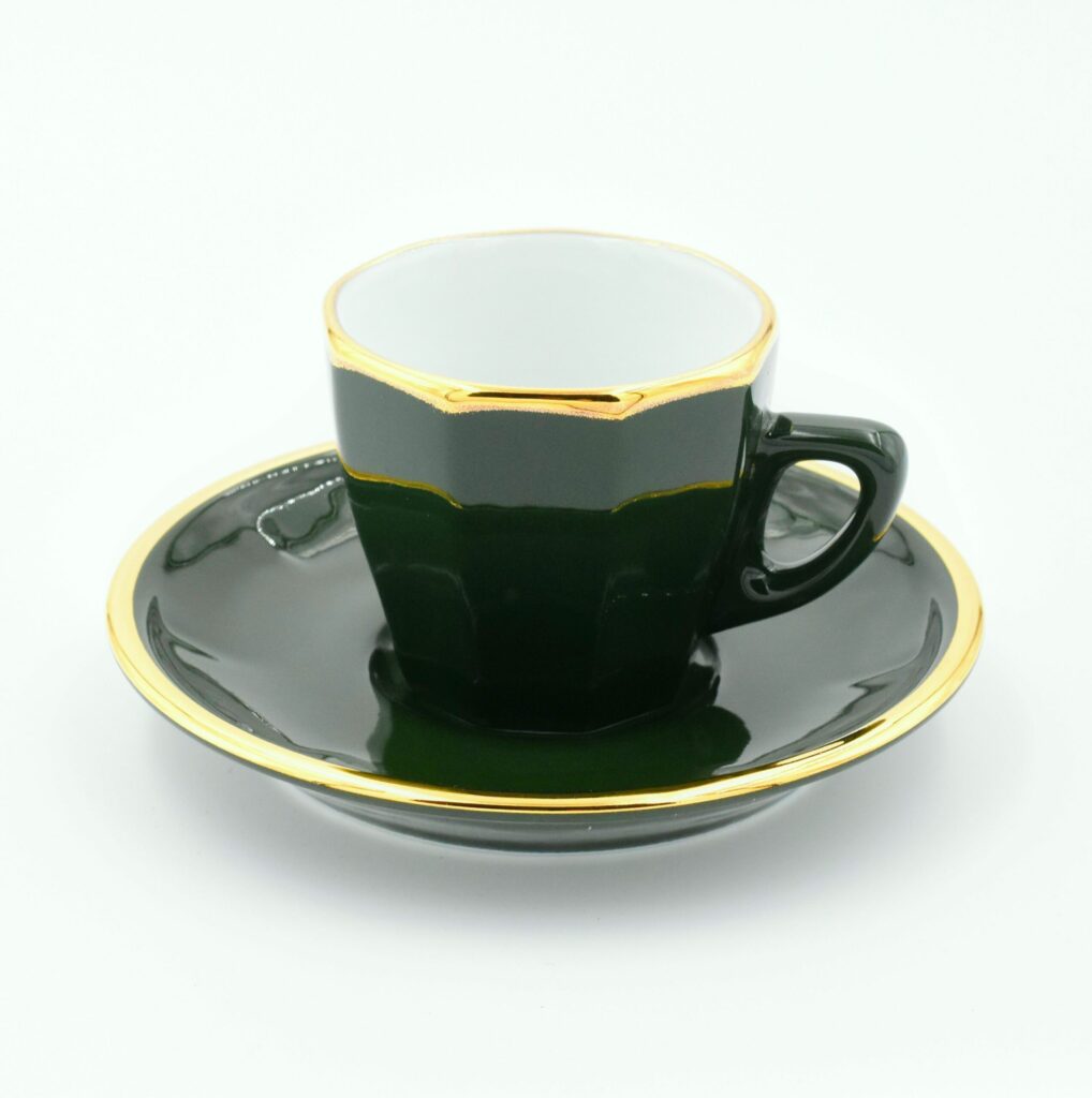 2. Wahl: Untertasse für Espressotasse Apilco Flora, 9cl. Empire Grün, Goldrand (ohne Tasse)